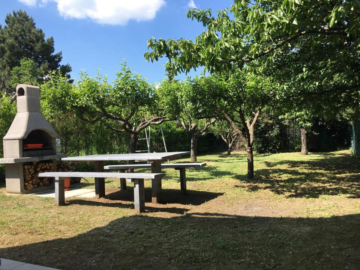 Nefelejcs Apartman Balatonvilágos Exterior foto